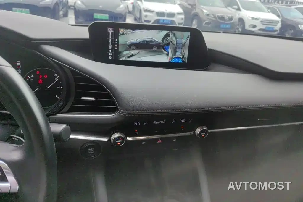 Mazda3 Axela 2021 2.0L Automatic Quality Elegance — фото 12