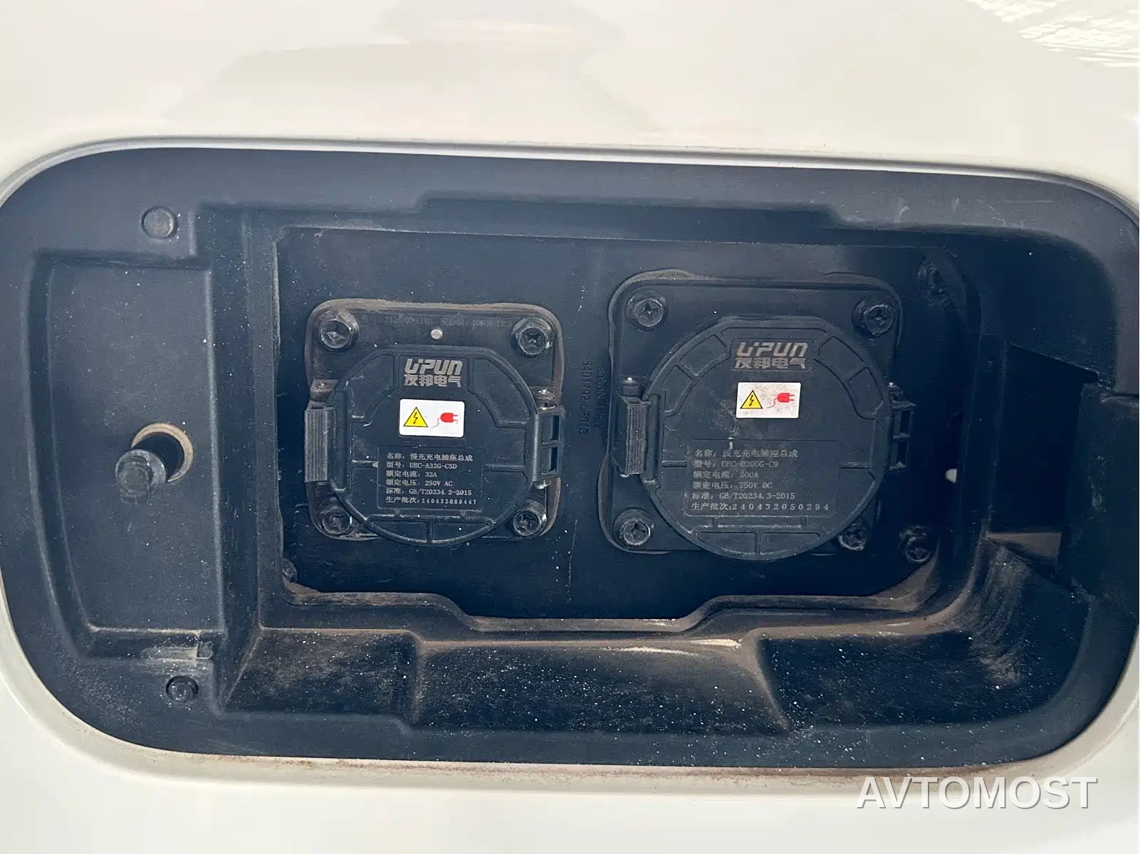 Ruichi New Energy EC75 2024 Model Pioneer I 50.38kWh — фото 9