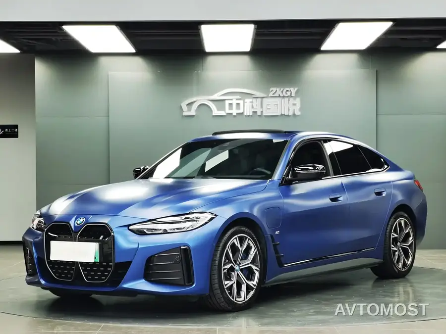 BMW i4 2022 eDrive40
