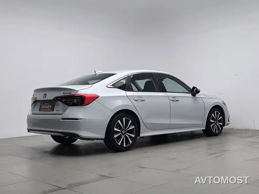 Honda Civic 2023 2.0L e:HEV Pioneer Edition