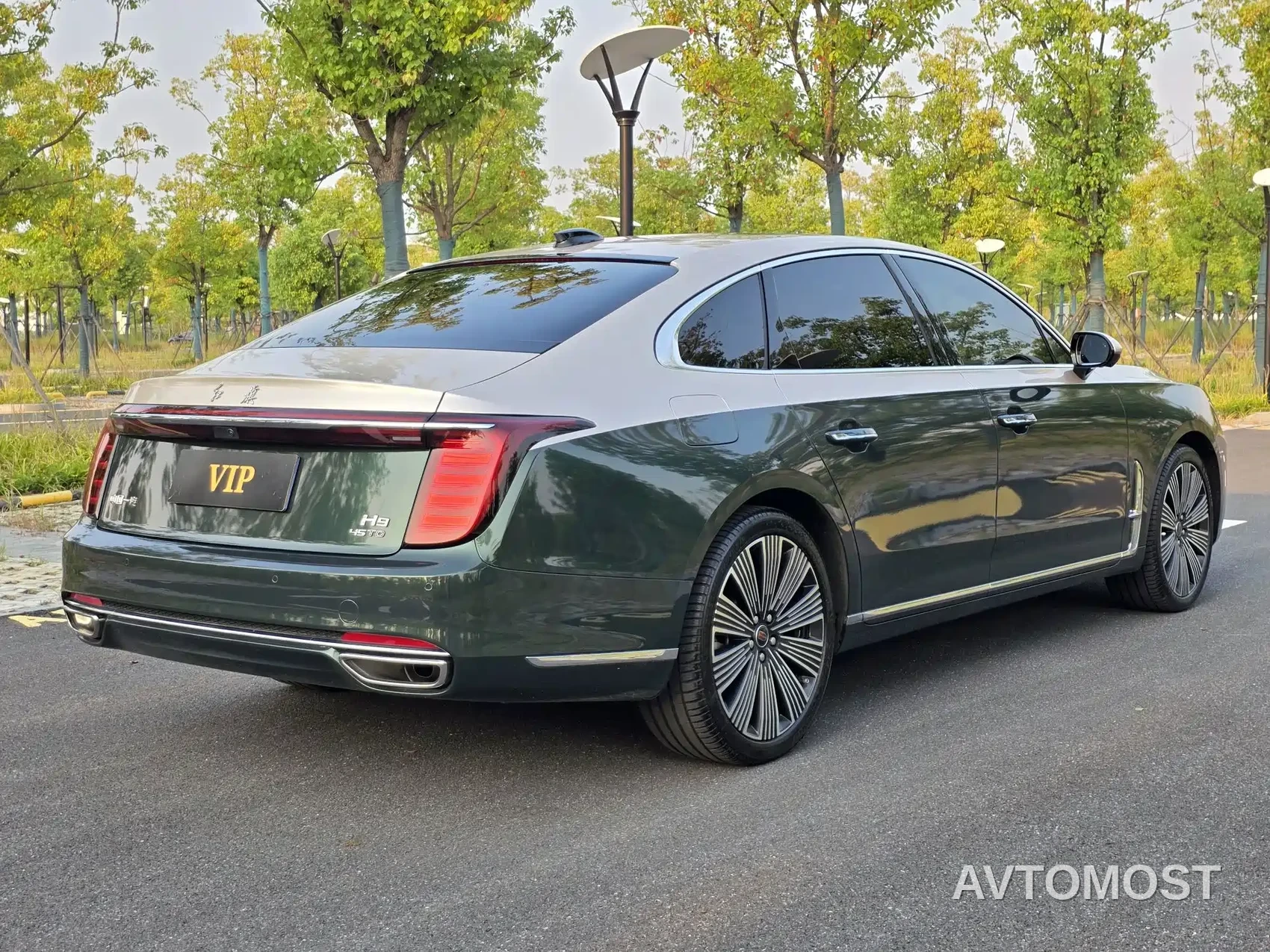 Hongqi H9 2025 Facelift 2.0T 2WD Flagship Luxury Business Edition 5-seater — фото 4
