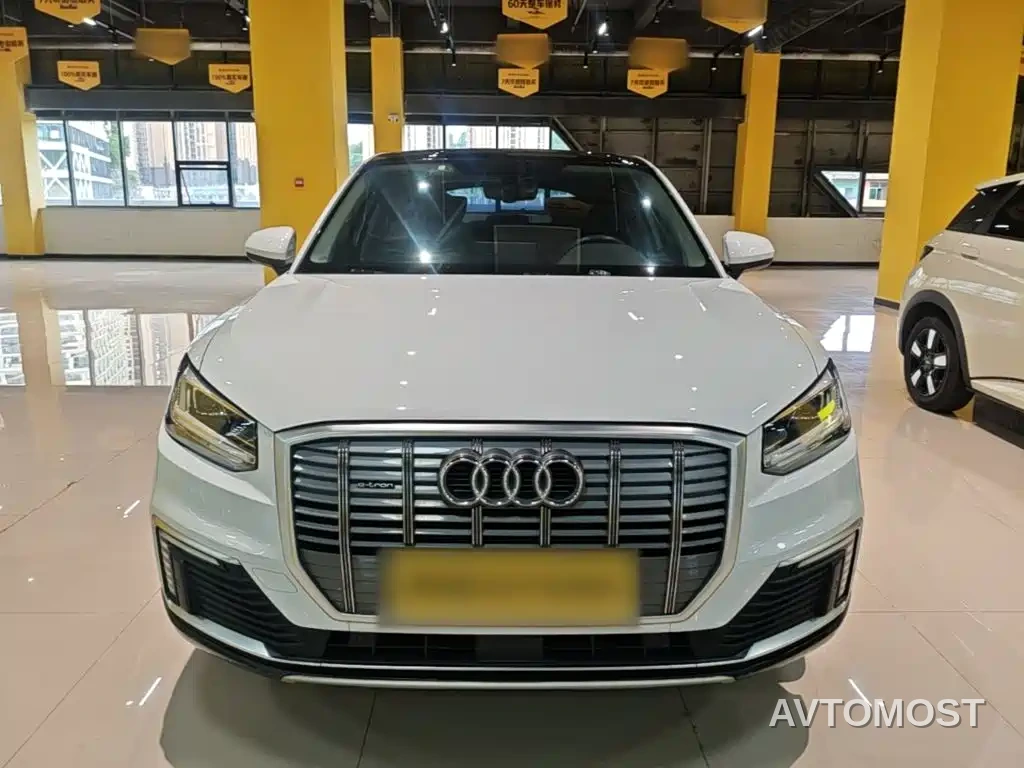 Audi Q2L e-tron 2019 Q2L e-tron Pure Electric Smart Enjoyment — фото 2