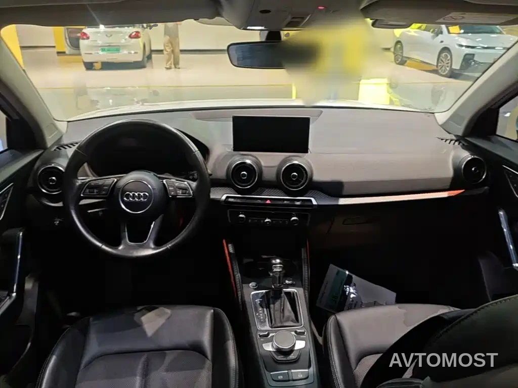 Audi Q2L e-tron 2019 Q2L e-tron Pure Electric Smart Enjoyment — фото 5