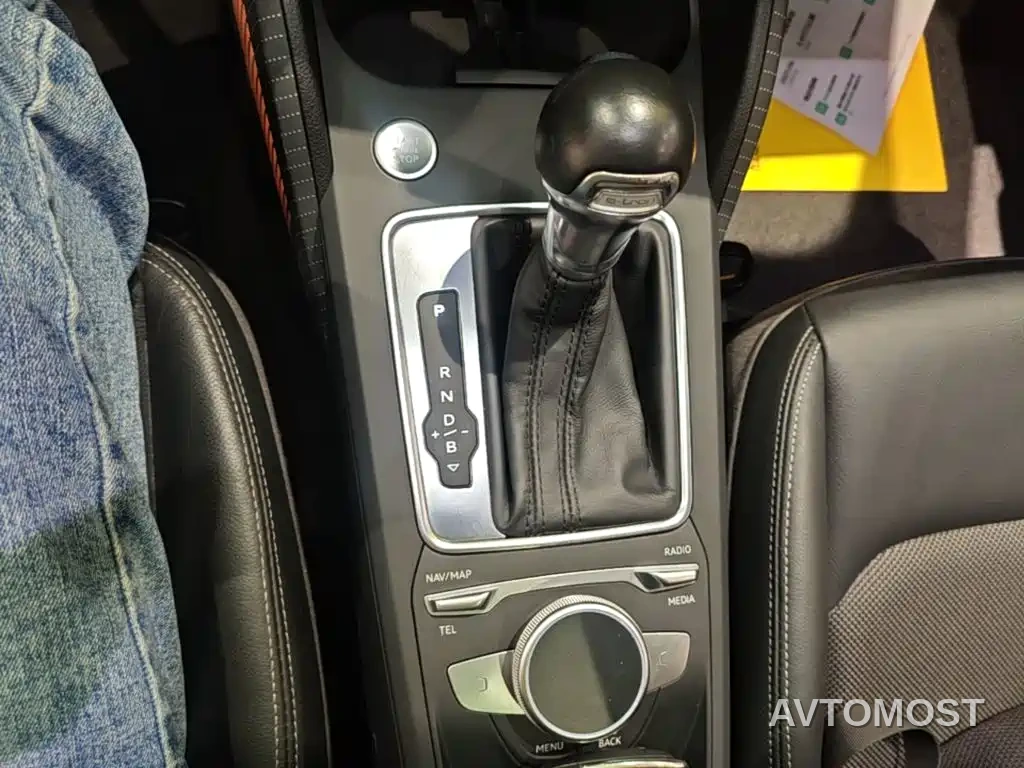 Audi Q2L e-tron 2019 Q2L e-tron Pure Electric Smart Enjoyment — фото 9