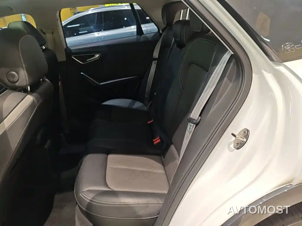 Audi Q2L e-tron 2019 Q2L e-tron Pure Electric Smart Enjoyment — фото 12