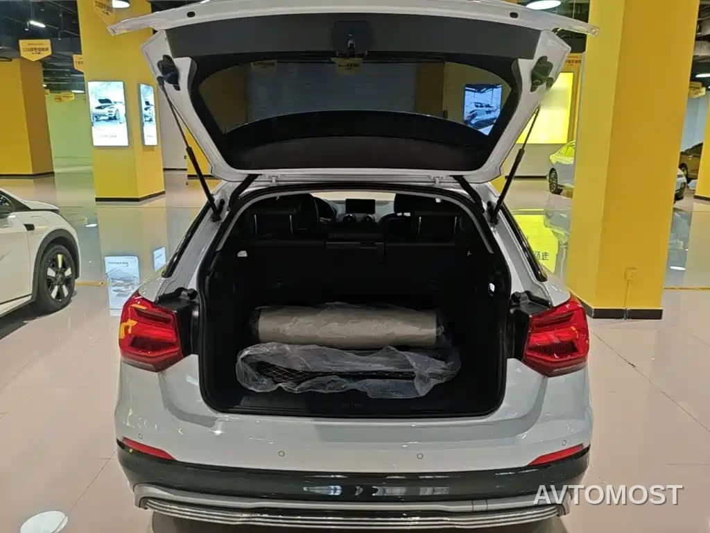 Audi Q2L e-tron 2019 Q2L e-tron Pure Electric Smart Enjoyment — фото 14