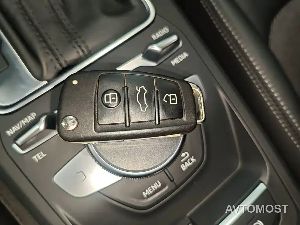 Audi Q2L e-tron 2019 Q2L e-tron Pure Electric Smart Enjoyment — фото 16