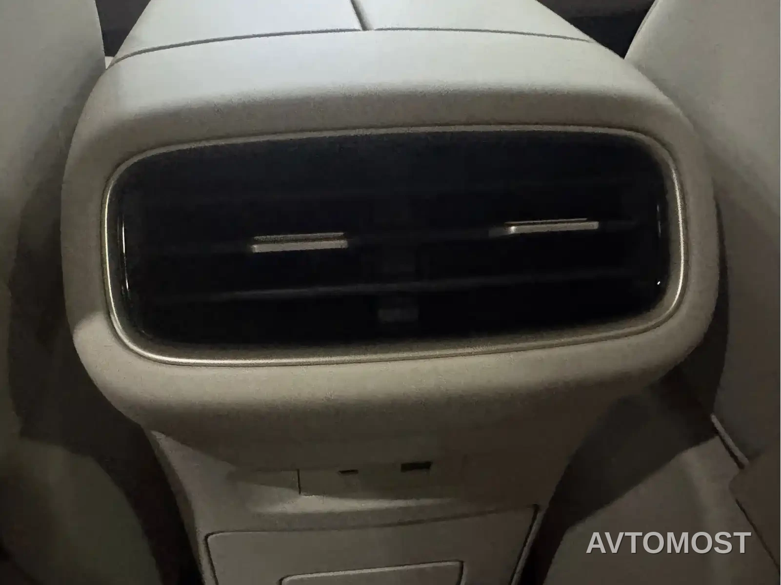 Dongfeng Aeolus L8 2025 112KM Ideal Edition — фото 10