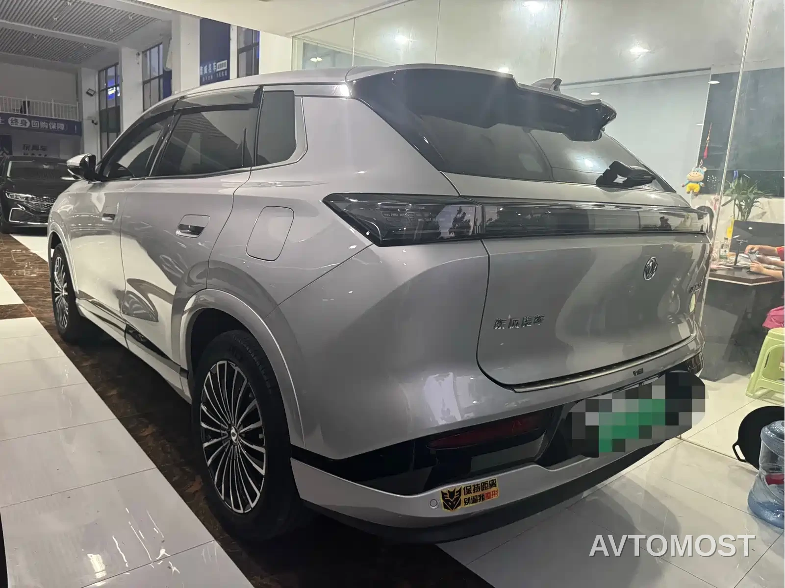 Dongfeng Aeolus L8 2025 112KM Ideal Edition — фото 12