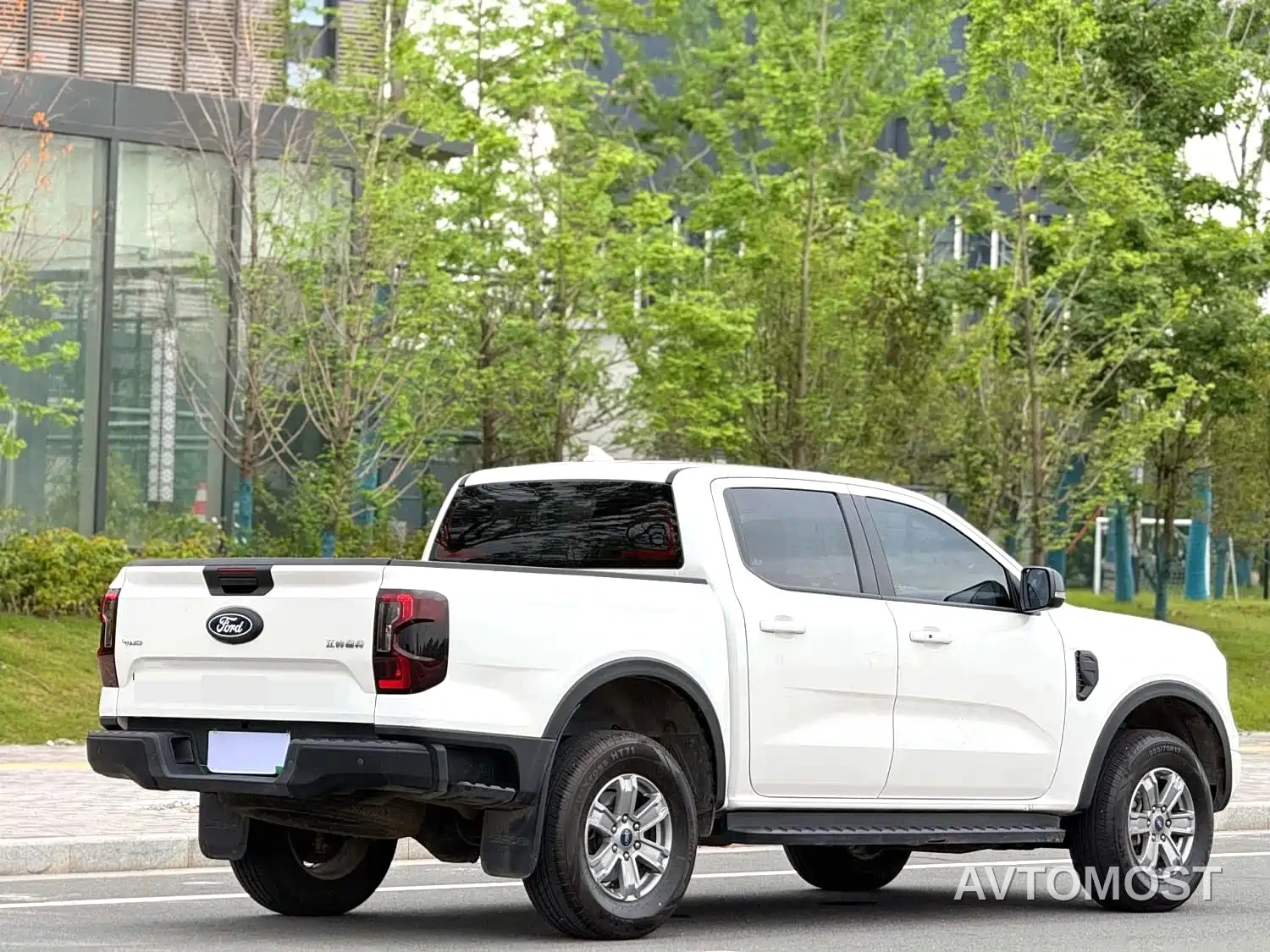 Ford Ranger 2023 Mountain Forest 4WD Automatic (Petrol) — фото 7