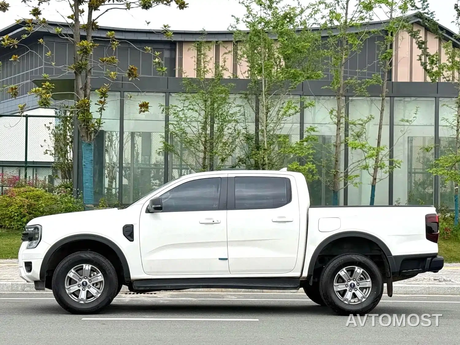 Ford Ranger 2023 Mountain Forest 4WD Automatic (Petrol) — фото 10