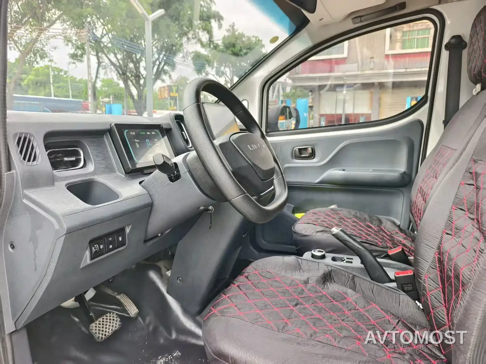 Lingshi Auto Ling Shi Golden Warehouse 2025 Model Refreshed Edition Luxury First Class Cabin — фото 5