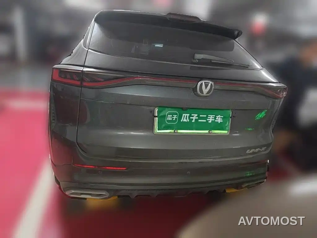 Changan UNI-Z New Energy 2024 Blue Whale Smart Electric iDD 125km Leading Model — фото 3