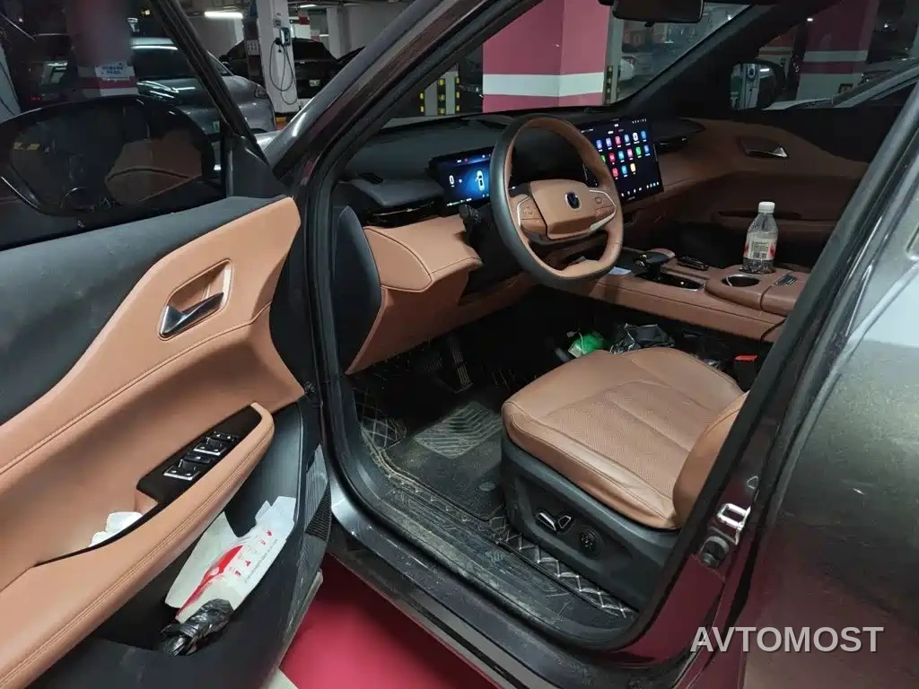Changan UNI-Z New Energy 2024 Blue Whale Smart Electric iDD 125km Leading Model — фото 12