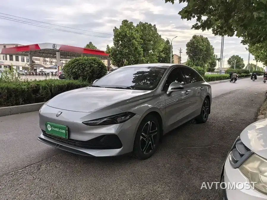 Roewe D7 2023 DMH 125km Beyond Edition
