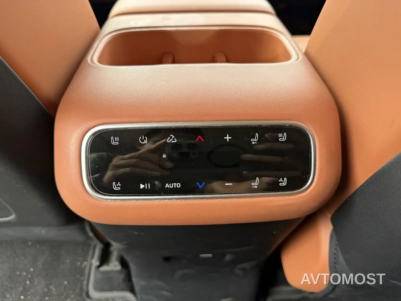 Leapmotor C16 2024 Extended Range 200 Premium Edition — фото 9