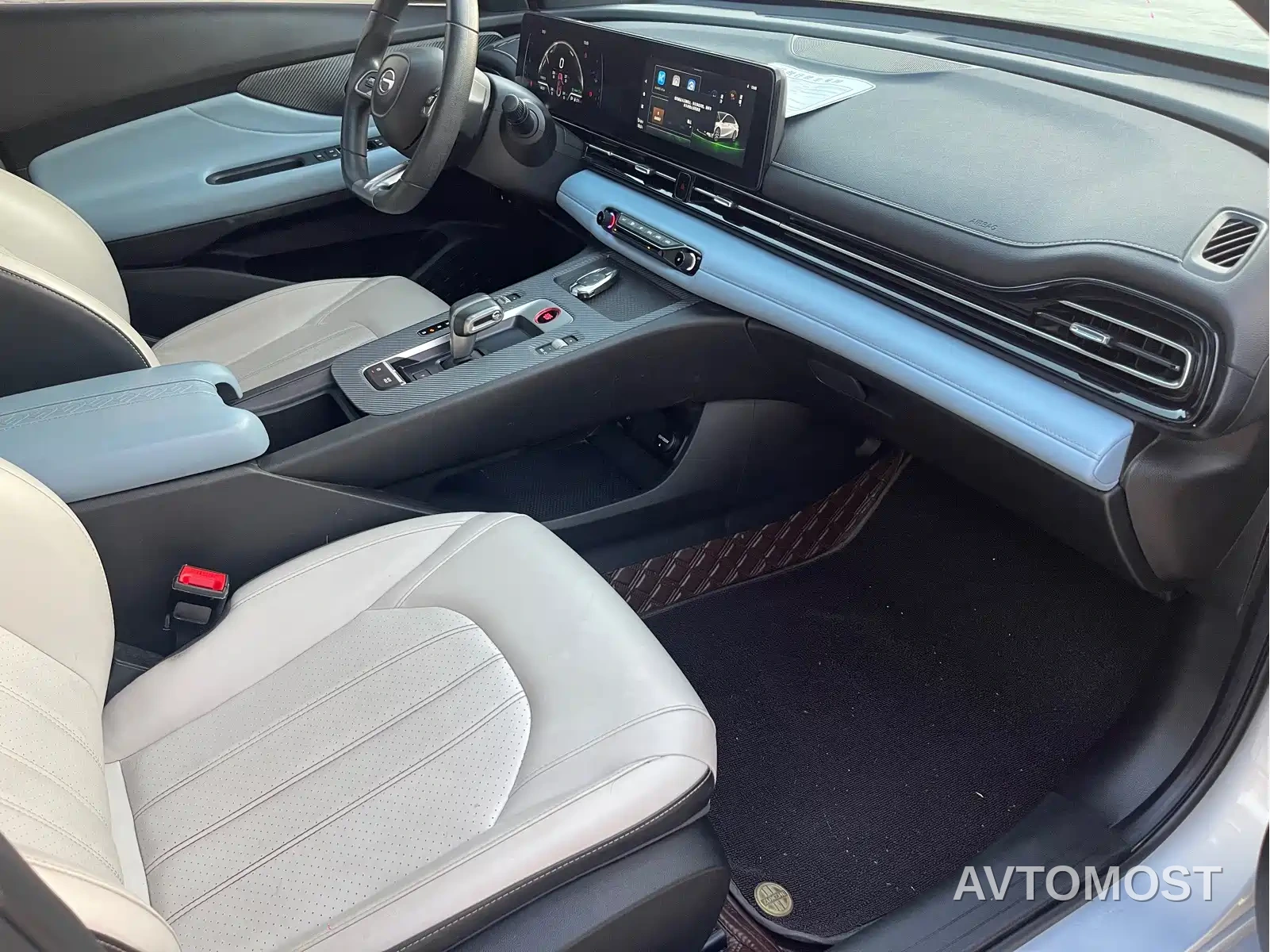 GAC Trumpchi Emkoo 2023 Shadow Leopard H High-Efficiency Hybrid — фото 14