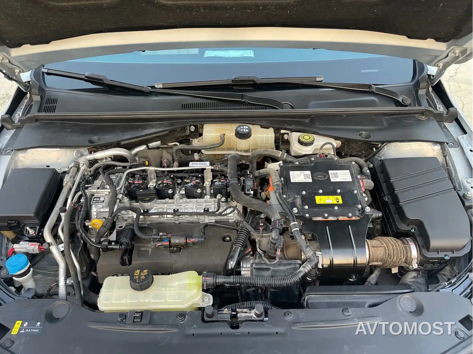 GAC Trumpchi Emkoo 2023 Shadow Leopard H High-Efficiency Hybrid — фото 16