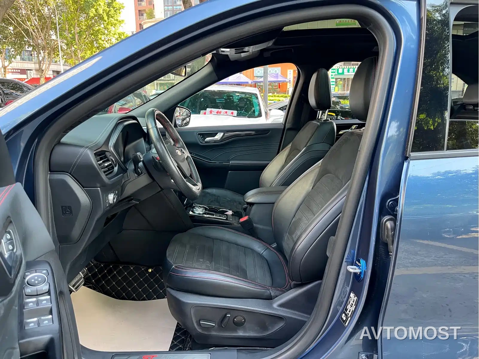 Ford Escape 2020 EcoBoost 245 AWD ST-LINE — фото 9