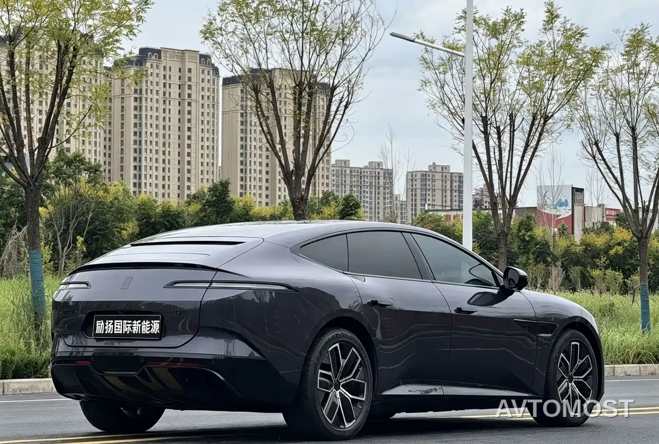 Avatr 12 2024 700 Triple Laser RWD Luxury Enjoyment Edition — фото 9