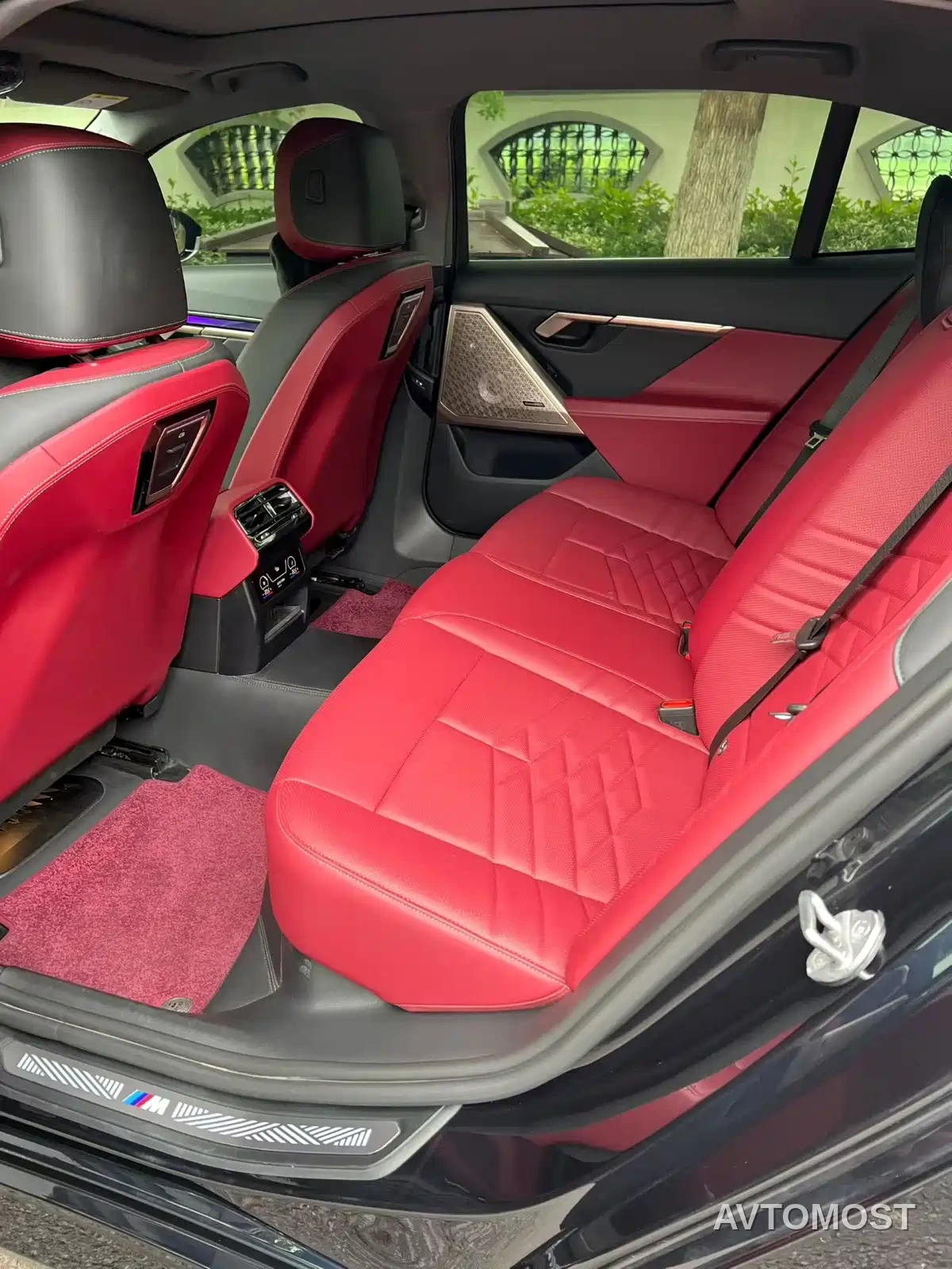 BMW 5 Series 2024 530Li Premium M Sport Package — фото 5