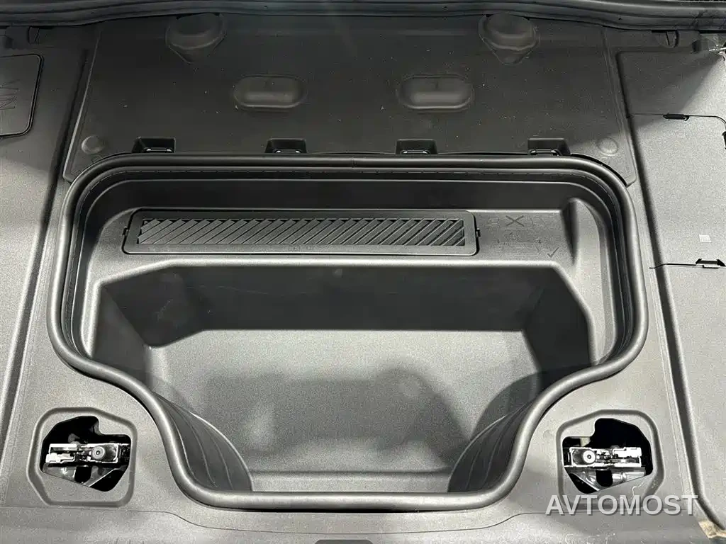 Audi A6L e-tron 2026 Model Pioneer Edition — фото 8