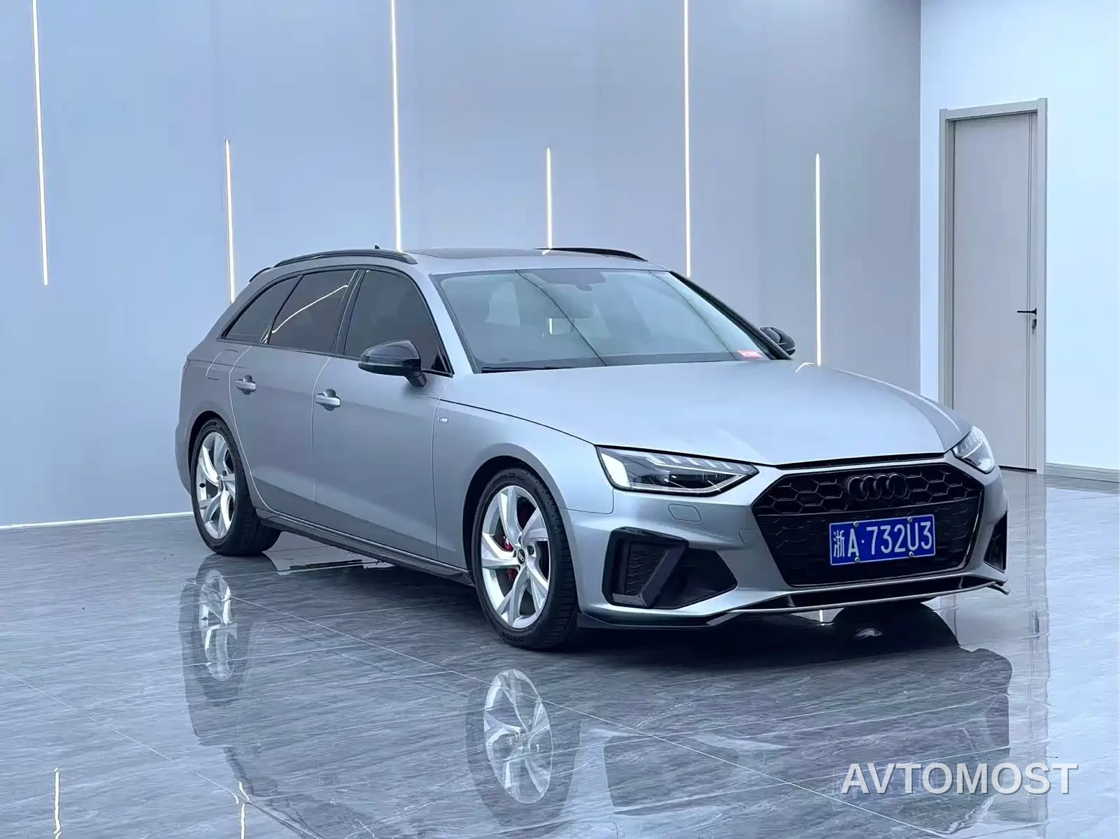 Audi A4 (Import) 2021 Avant Pioneer 40 TFSI Fashion Dynamic — фото 3