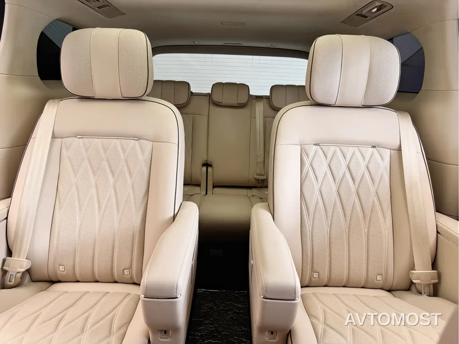 Zhijie Zunjie MPV 2026 Model Base Version — фото 18