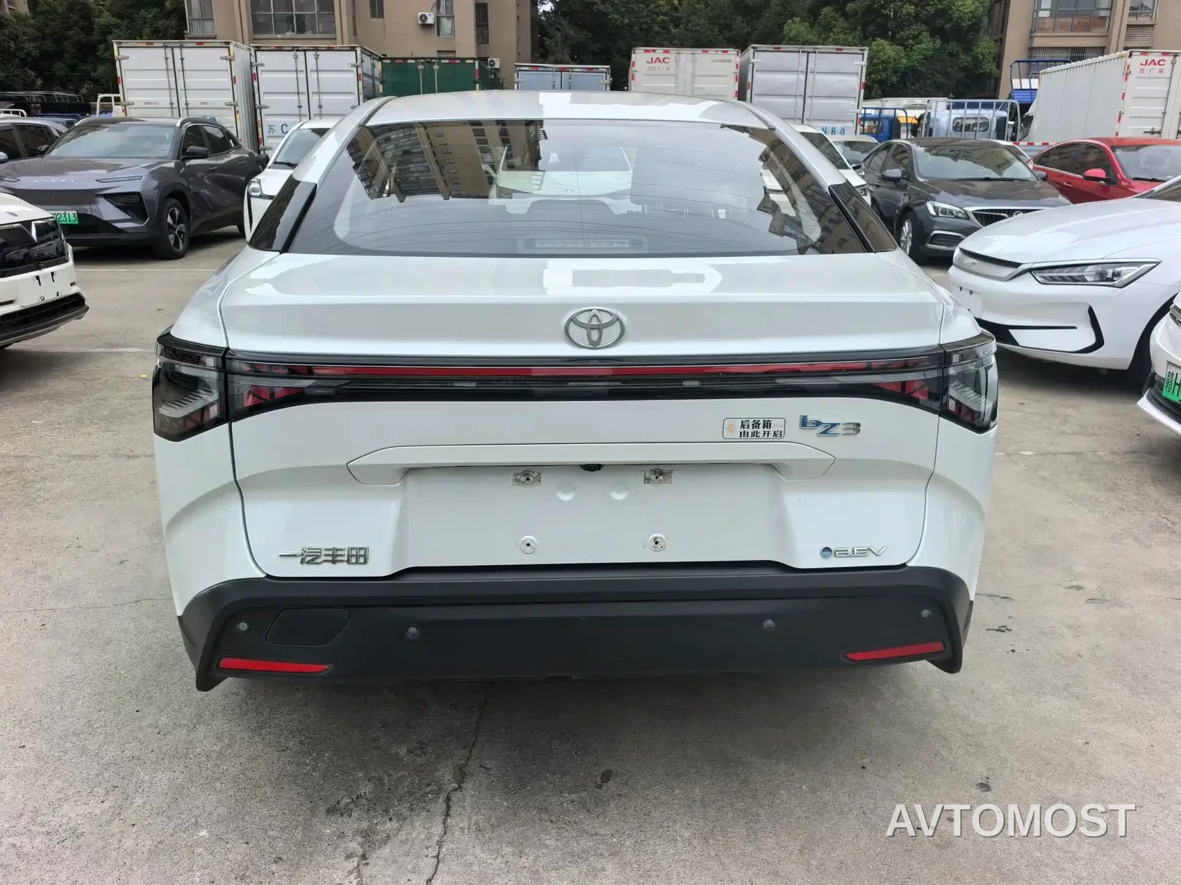 Toyota bZ3 2023 517km Elite PRO — фото 5