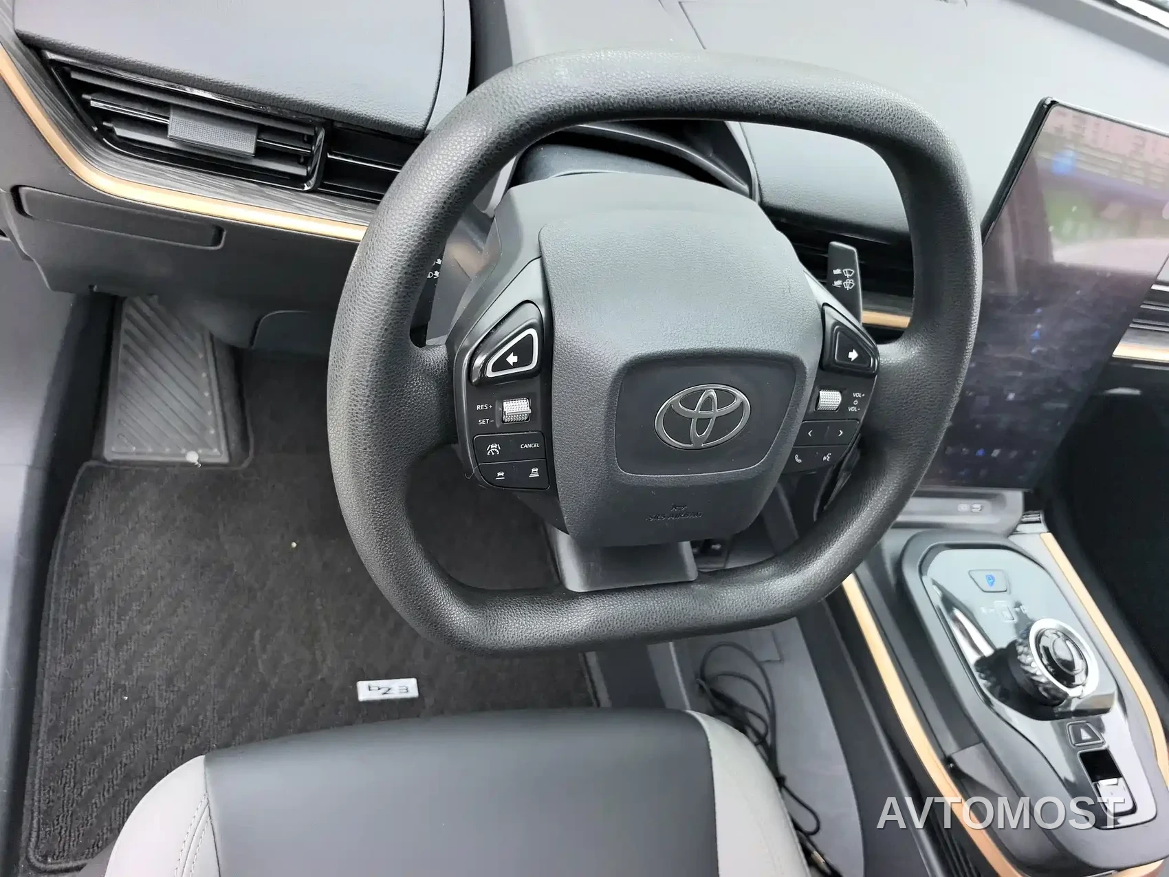 Toyota bZ3 2023 517km Elite PRO — фото 14