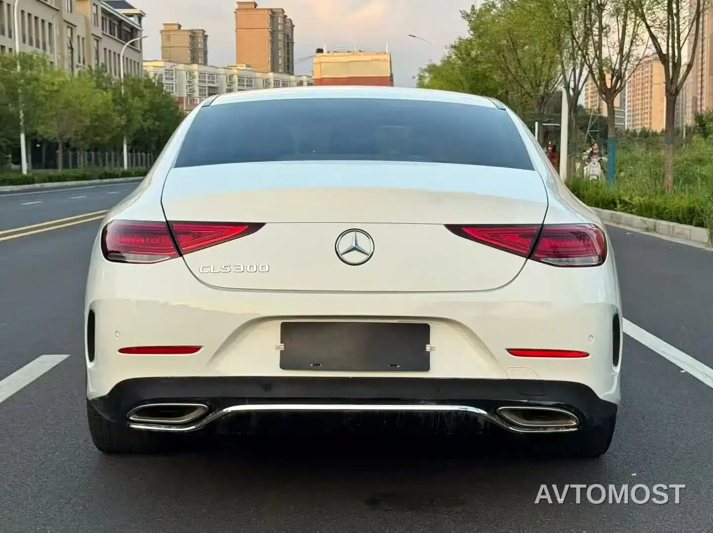 Mercedes-Benz CLS 2021 CLS 300 Luxury — фото 9