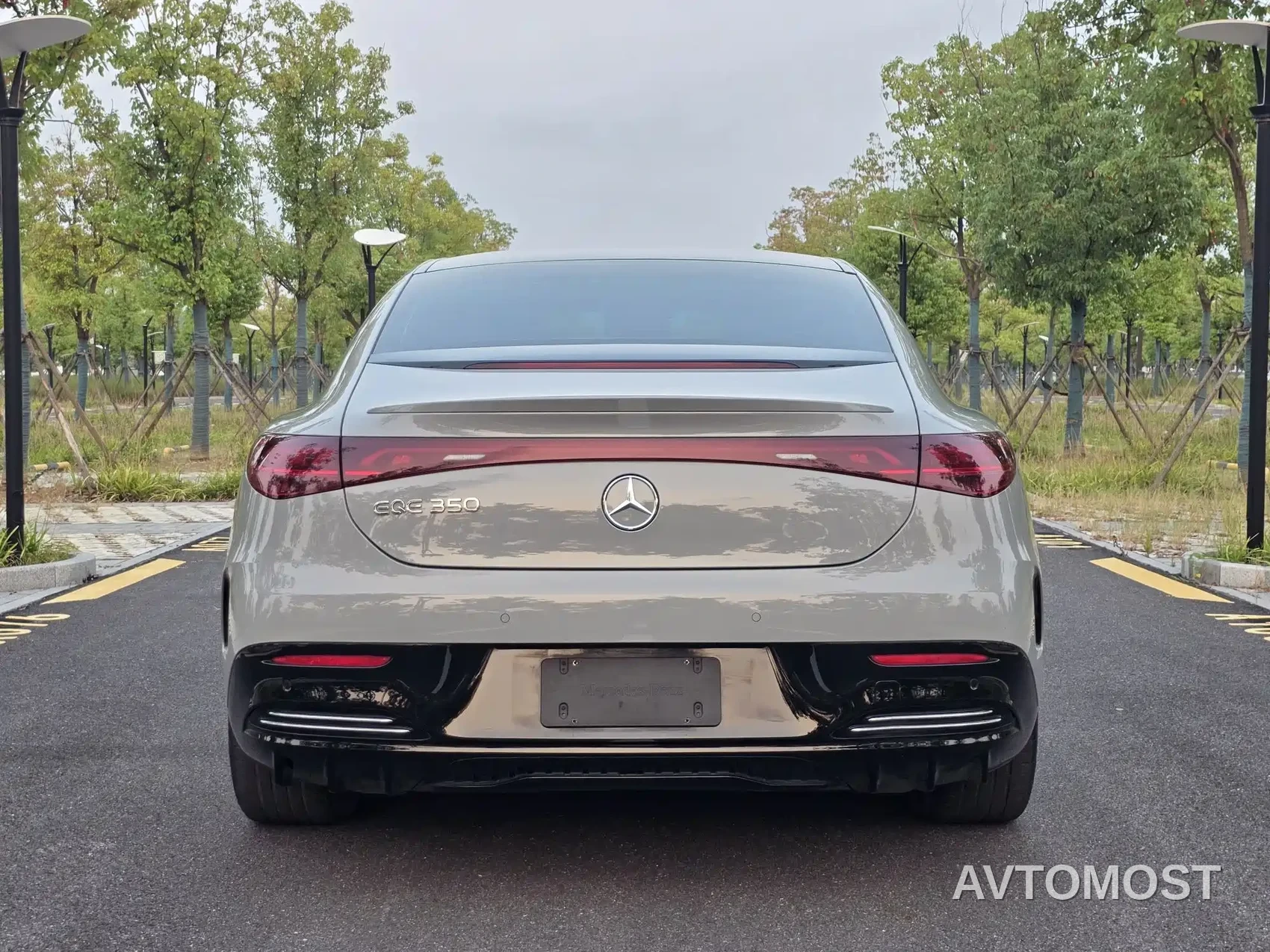 Mercedes-Benz EQE 2022 350 Pioneer Edition — фото 5