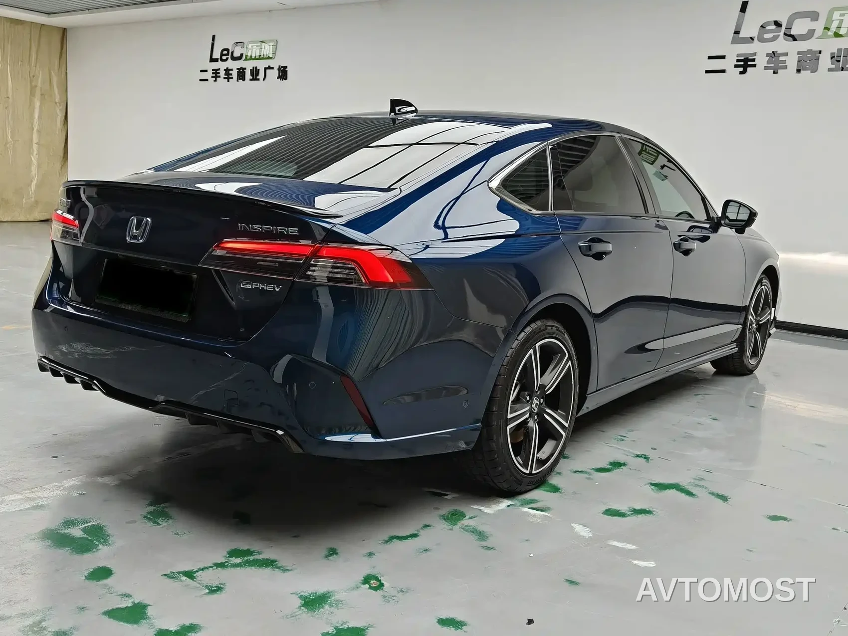 Honda Inspire Hybrid 2023 e:PHEV Premium Edition — фото 4