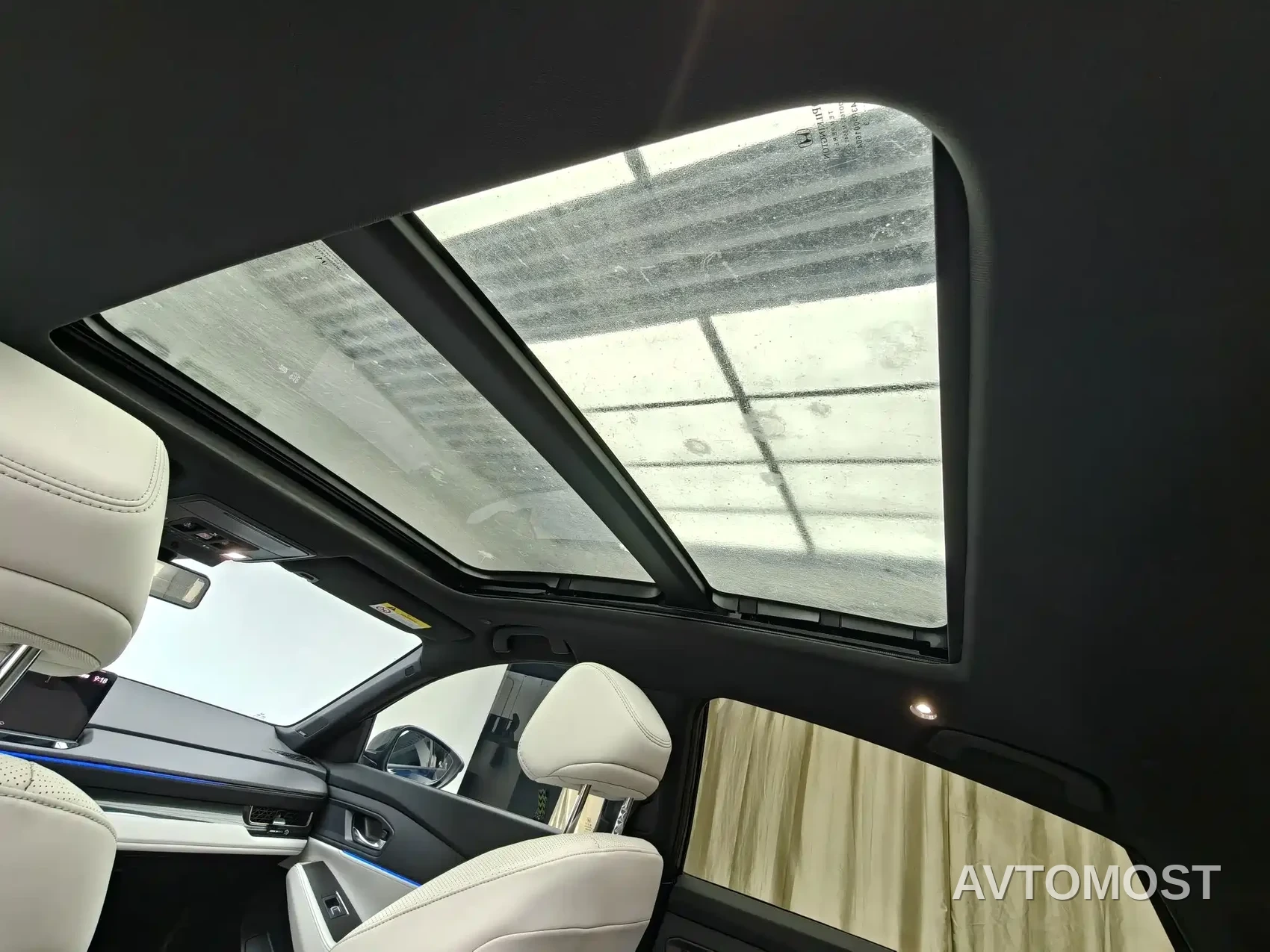 Honda Inspire Hybrid 2023 e:PHEV Premium Edition — фото 17