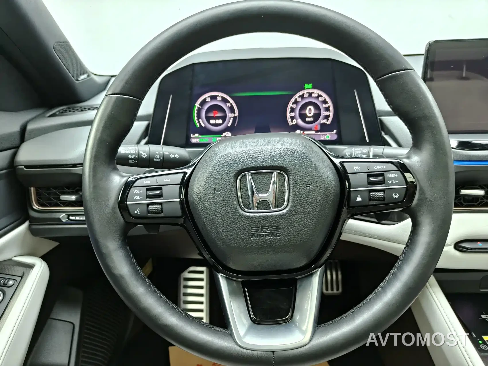 Honda Inspire Hybrid 2023 e:PHEV Premium Edition — фото 21