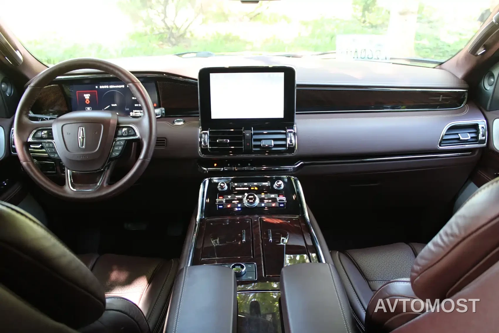 Lincoln Navigator 2022 Model 3.5T Long Wheelbase Presidential Edition — фото 17