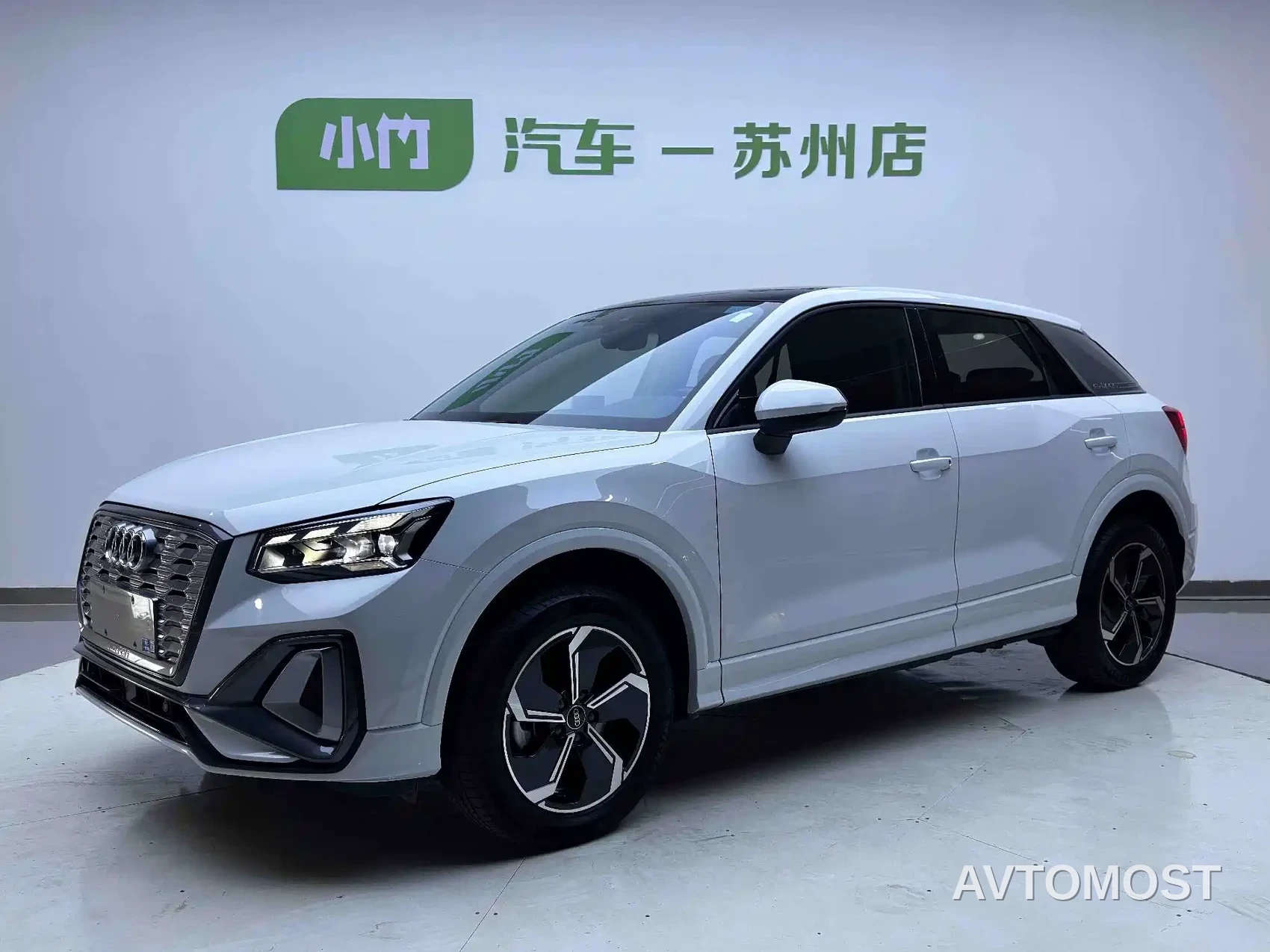 Audi Q2L e-tron 2022 Q2L e-tron Pure Electric Intelligent — фото 1