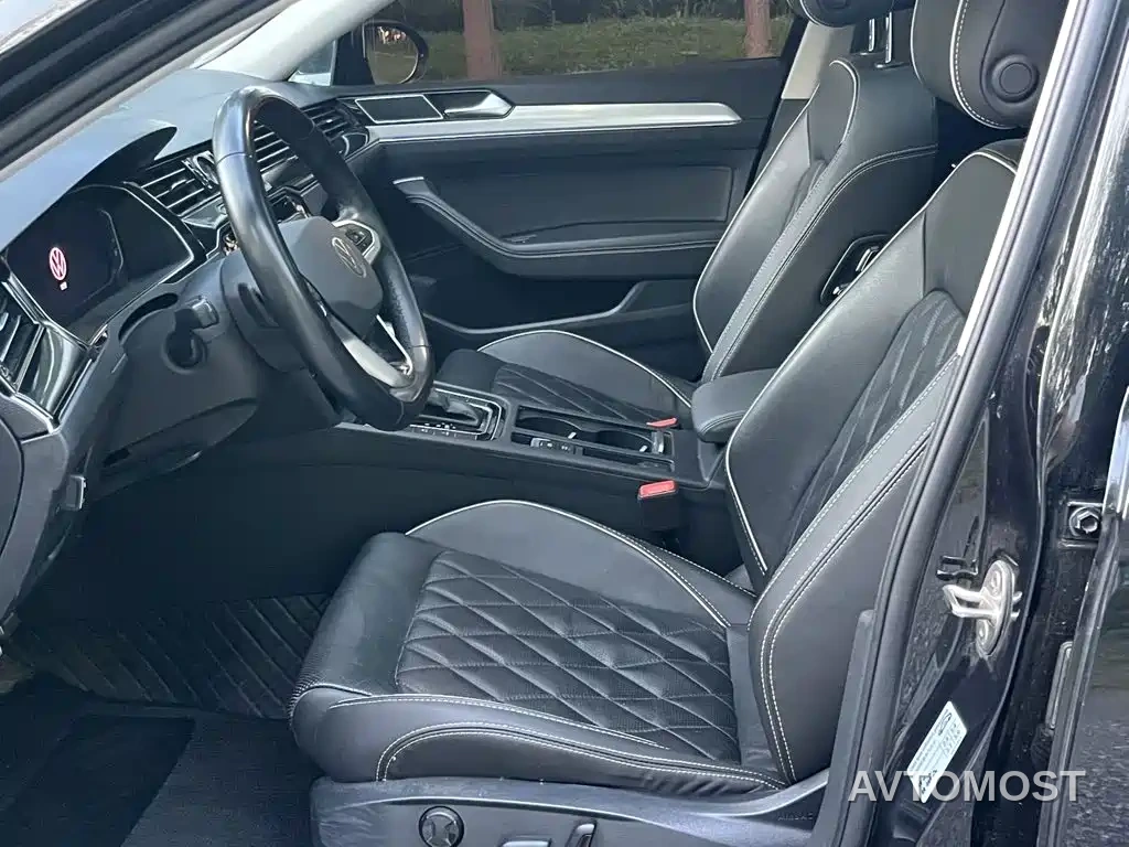 Volkswagen Magotan GTE Plug-in Hybrid 2022 GTE Luxury — фото 5