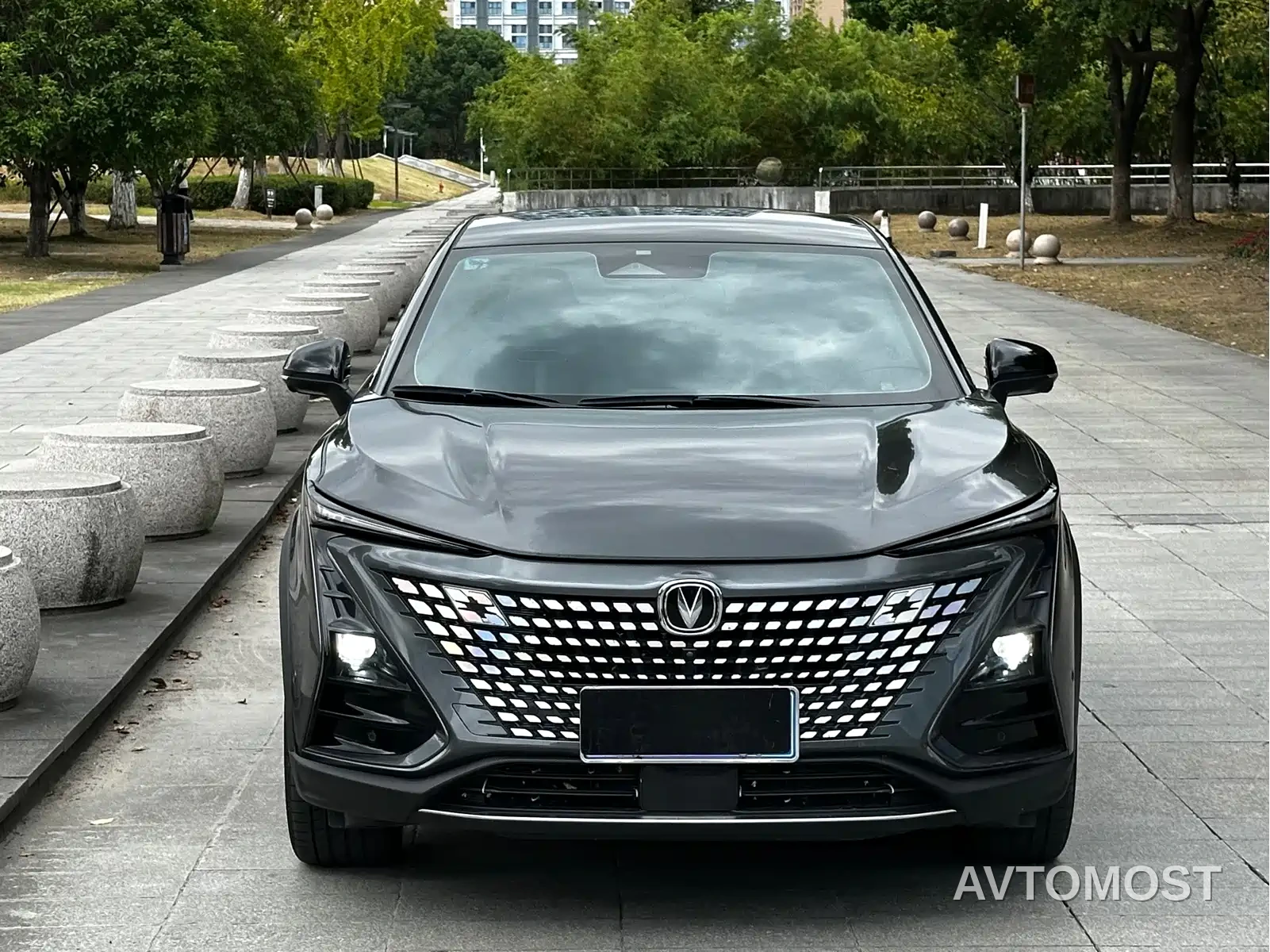 Changan UNI-T 2020 1.5T Luxury — фото 2