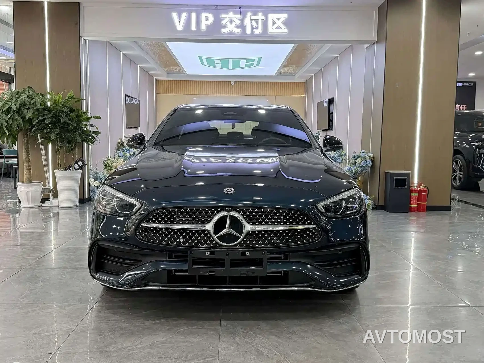 Mercedes-Benz C-Class 2024 C 260 L Night Edition Sport — фото 2