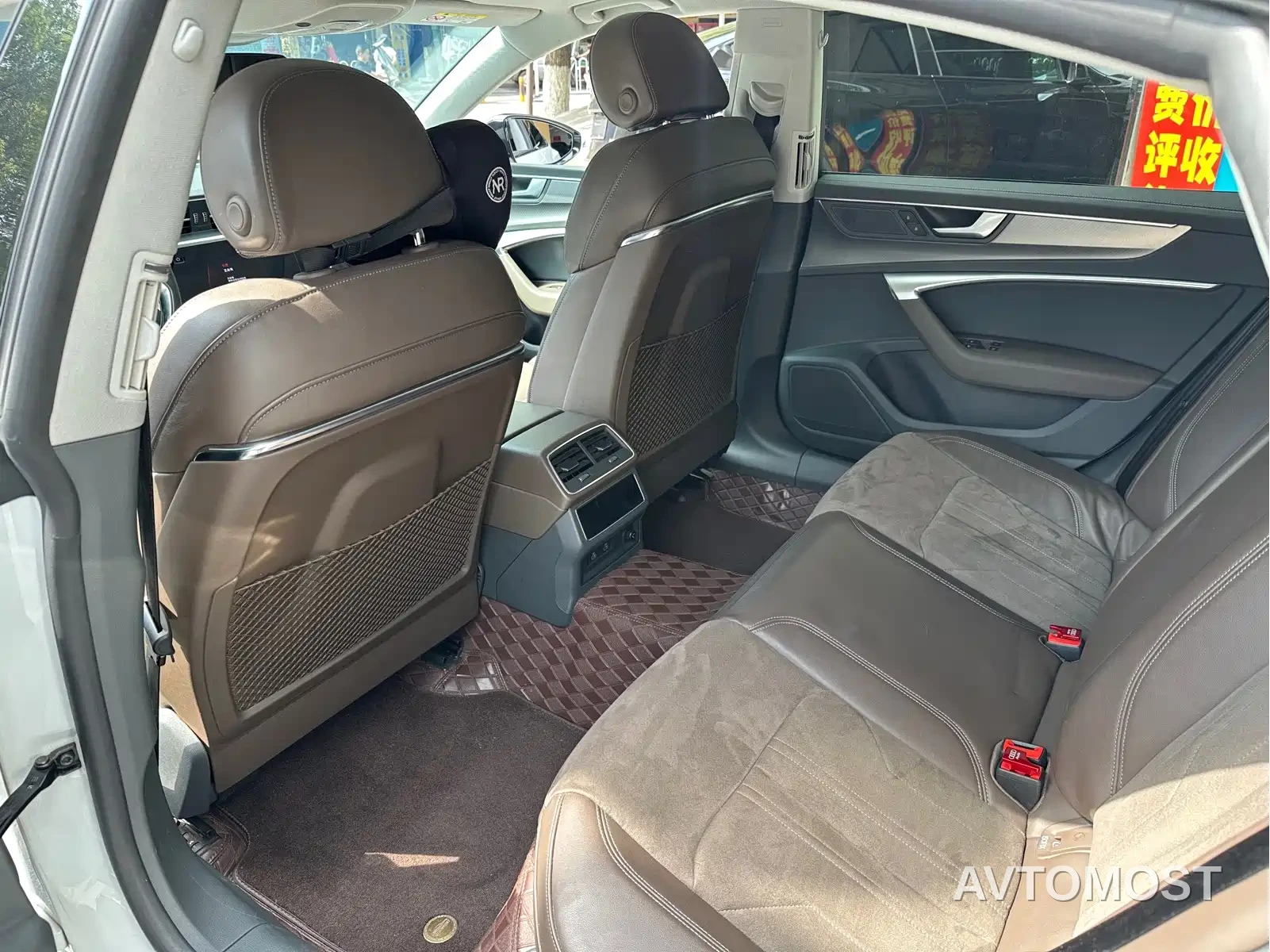 Audi A7L 2024 45TFSI S-line Dream Edition Crystal Package — фото 5