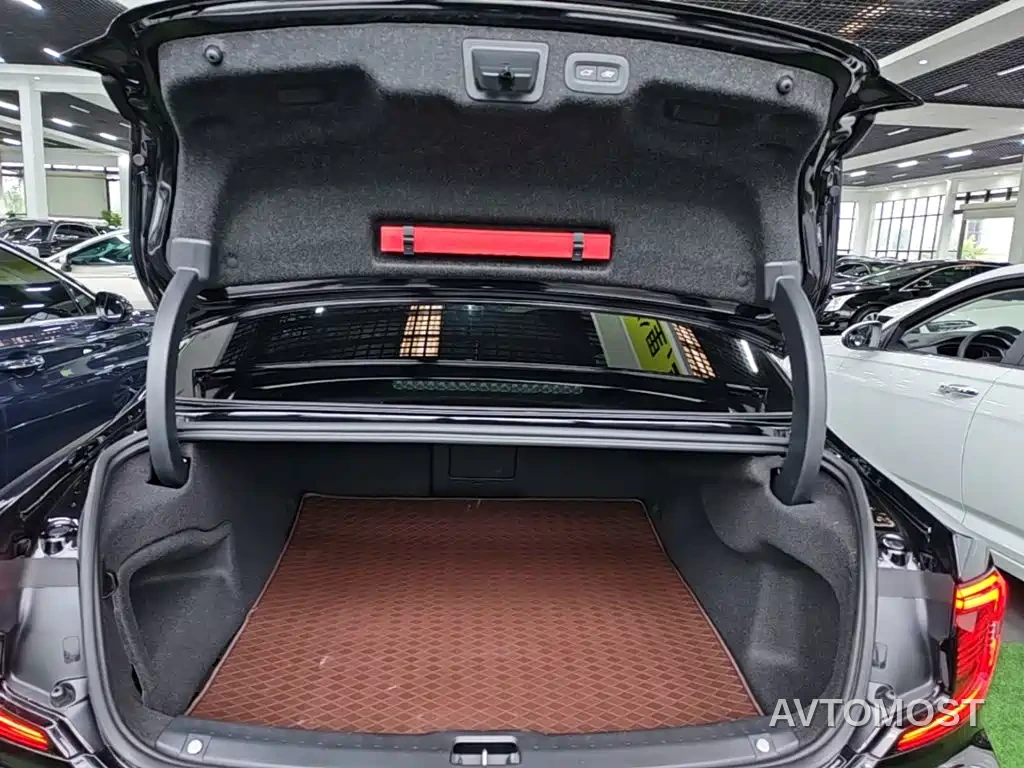 Volvo S90 2024 B5 Inscription Luxury Edition — фото 17