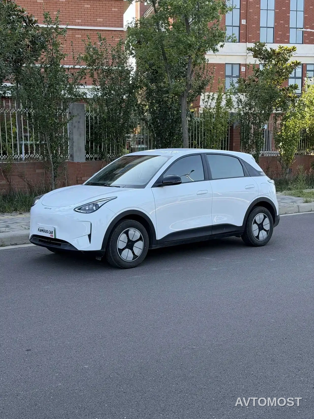 Geely Galaxy Starry Wish 2025 310km Youth Edition — фото 1