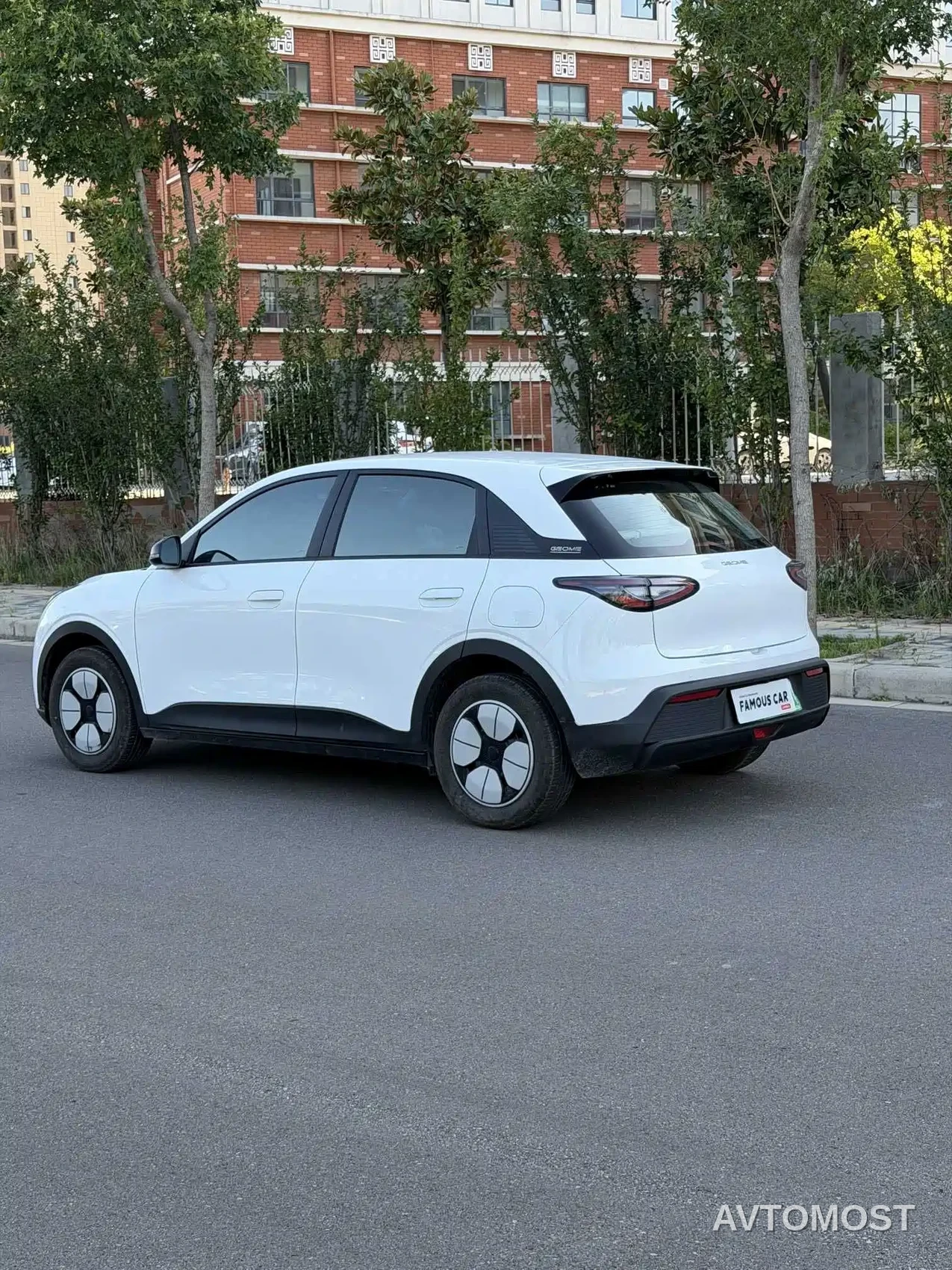Geely Galaxy Starry Wish 2025 310km Youth Edition — фото 4