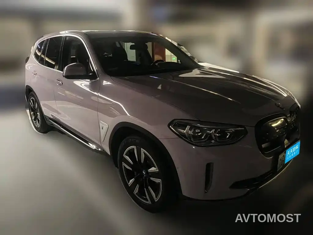 BMW iX3 2021 Leading — фото 3