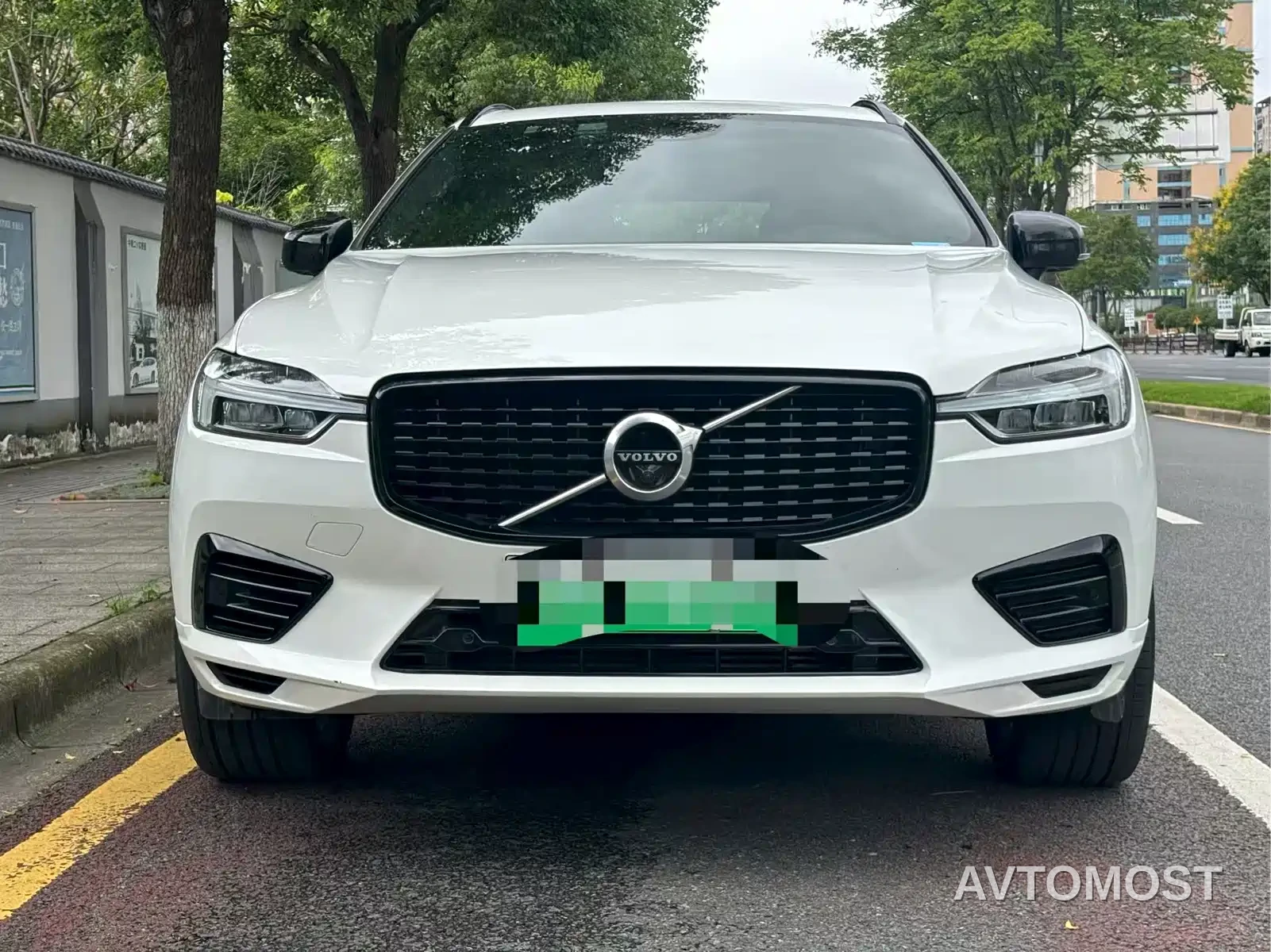 Volvo XC60 Plug-in Hybrid 2021 T8 E-Drive Hybrid Inscription Sport — фото 2