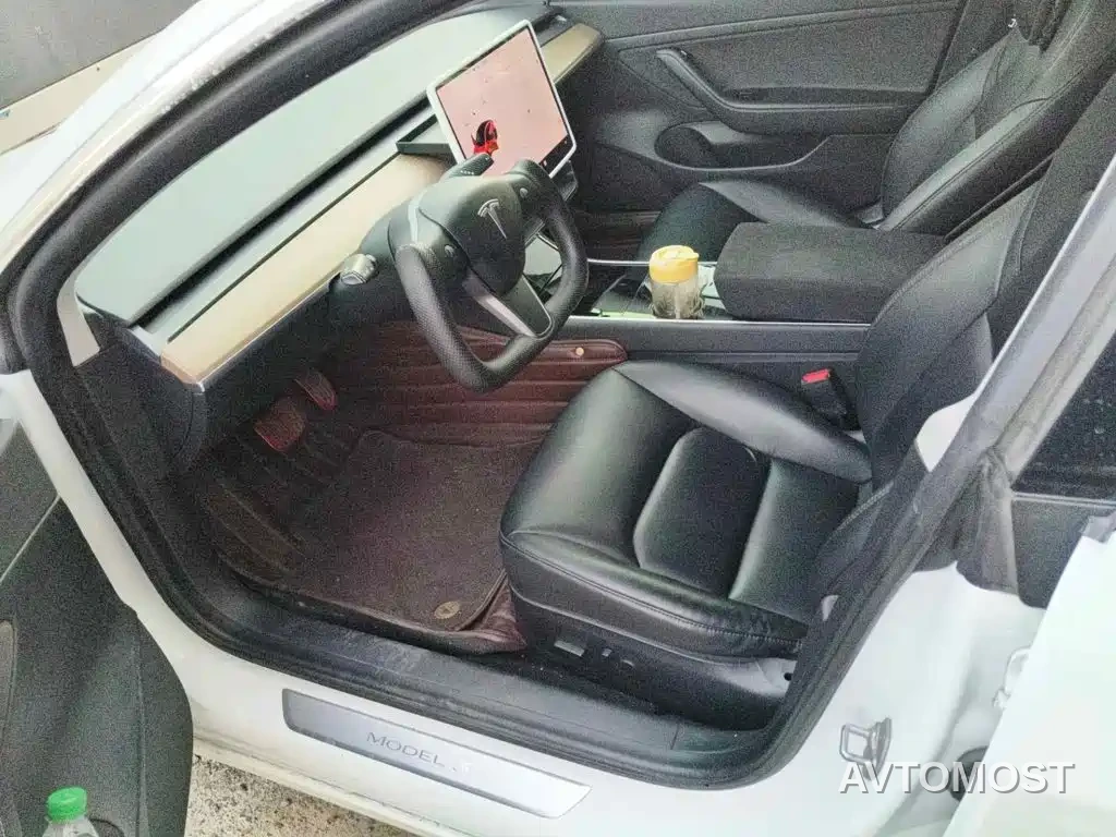 Tesla Model 3 2019 Standard Range Rear-Wheel Drive Upgrade — фото 8