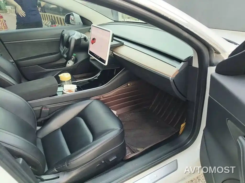 Tesla Model 3 2019 Standard Range Rear-Wheel Drive Upgrade — фото 9