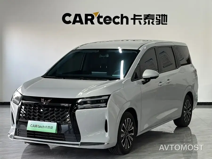 Wuling Motors Xingguang 730 New Energy 2025 Model Plug-in Hybrid Base Version