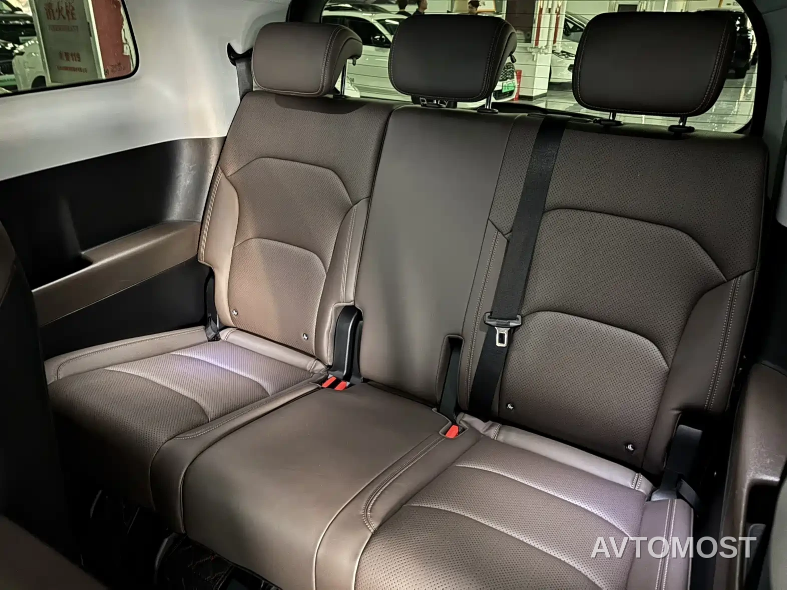Wuling Motors Xingguang 730 New Energy 2025 Model Plug-in Hybrid Base Version — фото 13